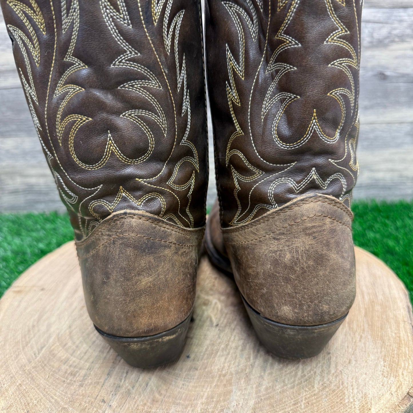 Laredo Women - Size 9M - Brown Cowboy Boots Style 5742