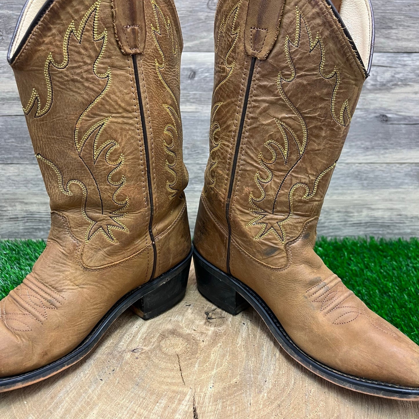 Old West Youth - Size 4.5 - Tan Cowboy Boots Style CCY8129G