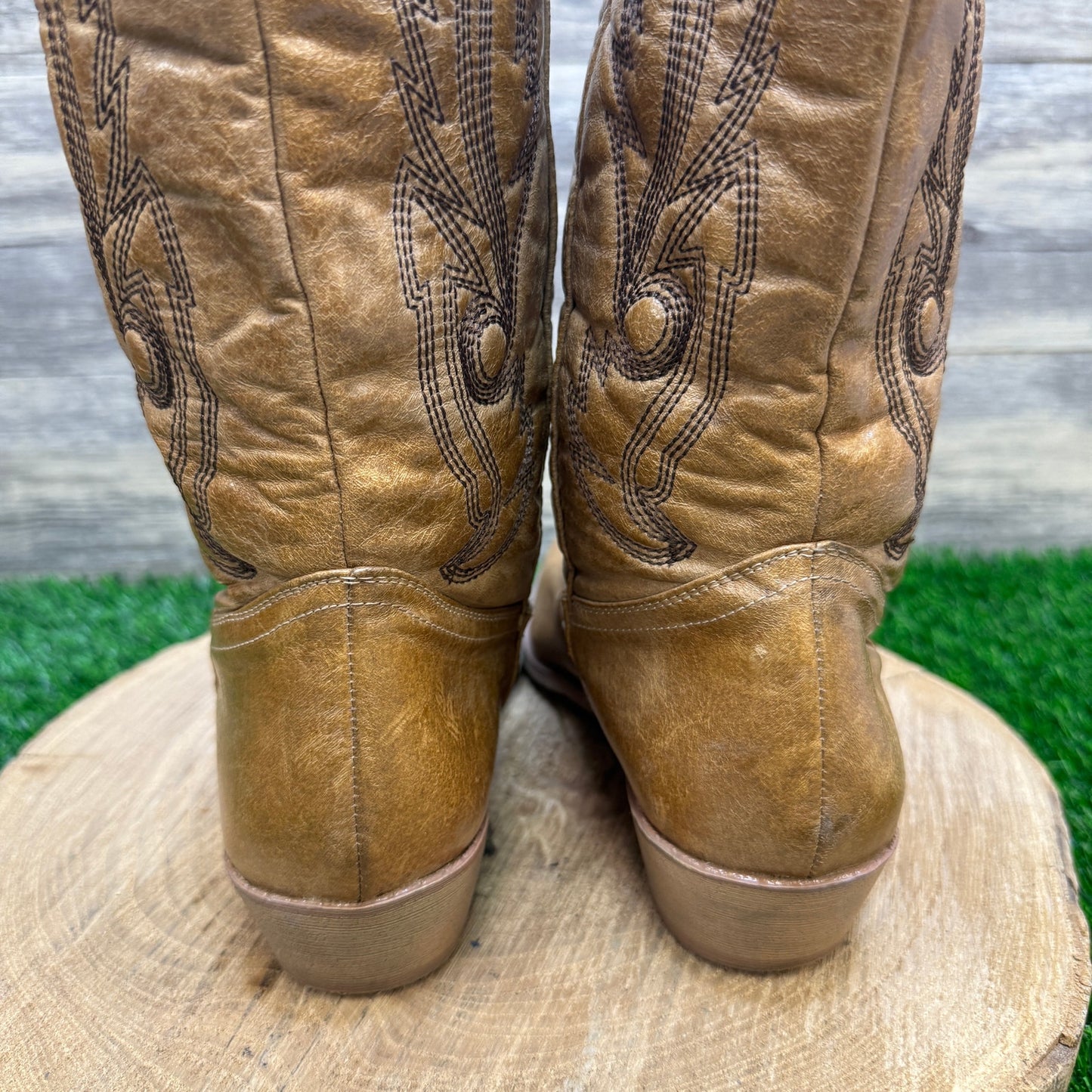 Coconuts Women - Size 7.5M - Tan Faux Leather Cowboy Boots Style Gaucho