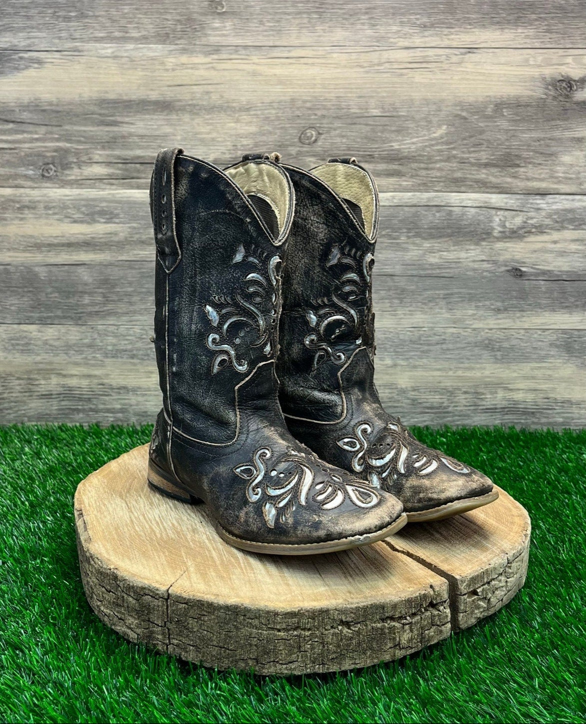 Roper Youth - Size 3 - Distressed Black Cutout Square Toe Cowboy Boots 0671