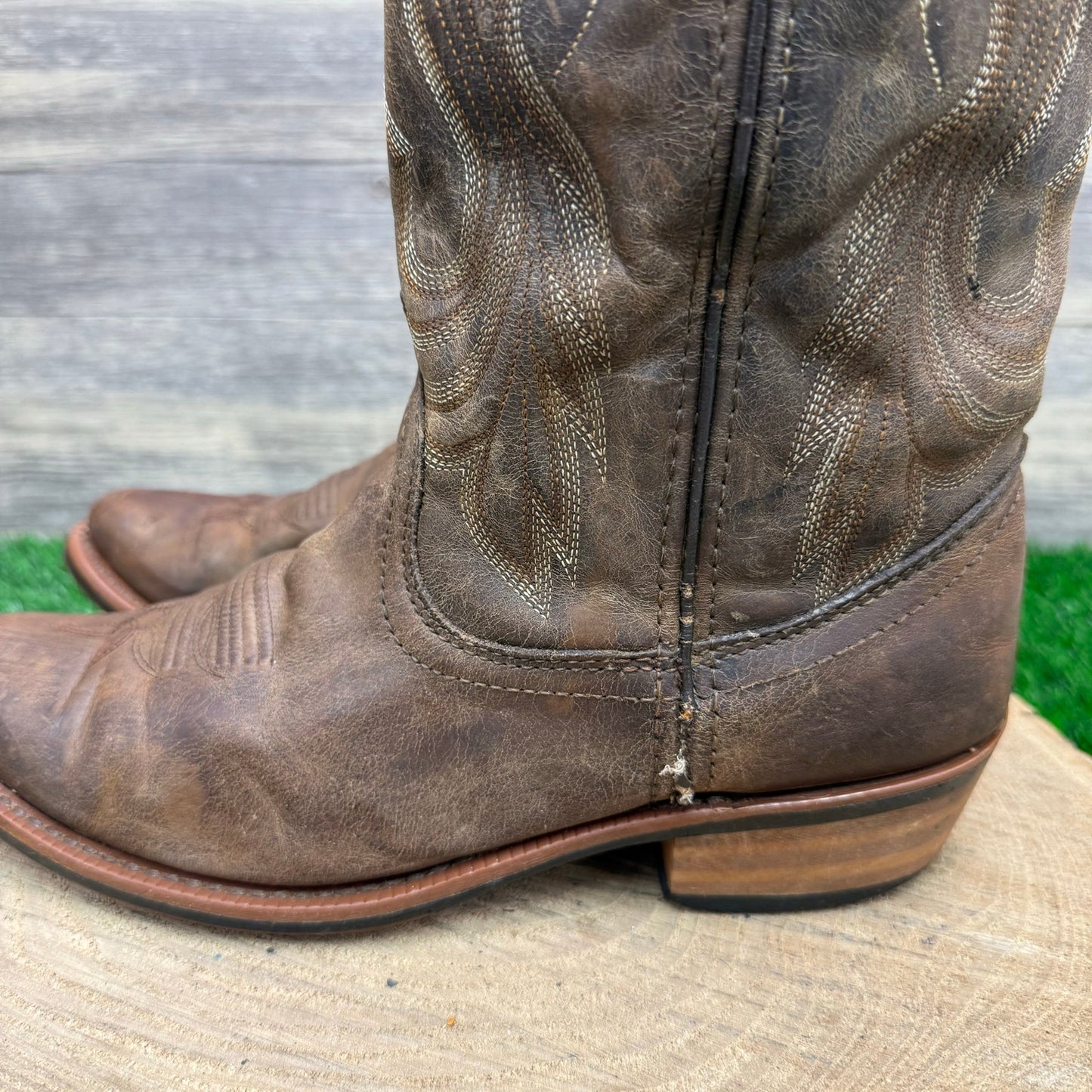Laredo Women - Size 8M - Brown Cowboy Boots Style 51074
