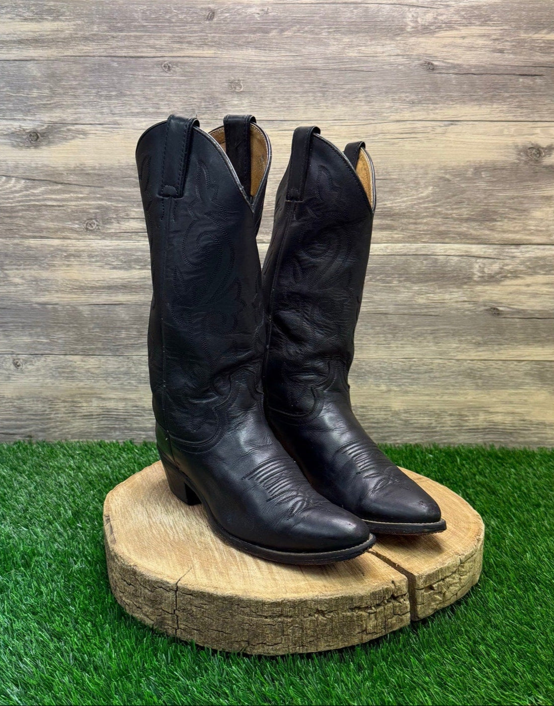 Justin Women - Size 7.5B - Black Cowboy Boots Style L4911
