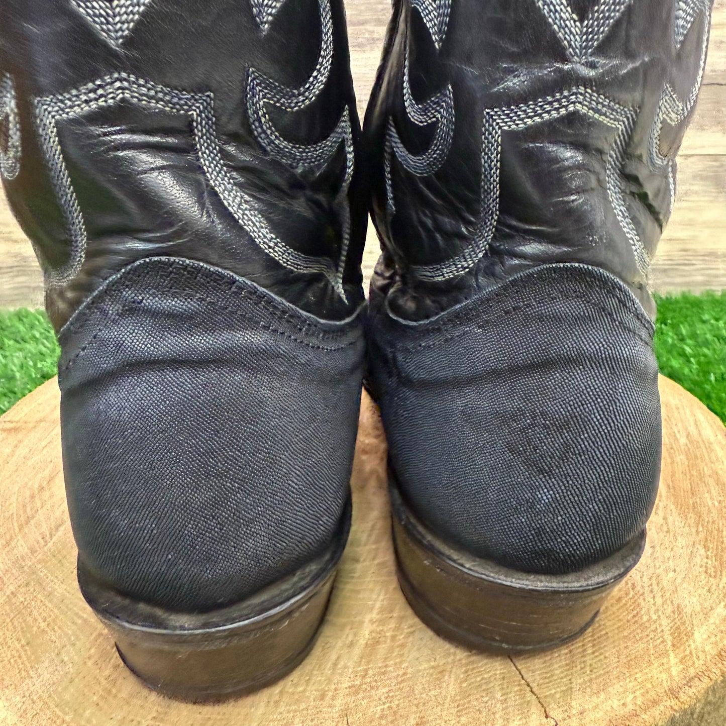 Nocona Men - Size 12B - Vintage Black Exotic Skin Cowboy Boots Style 2501 37 403
