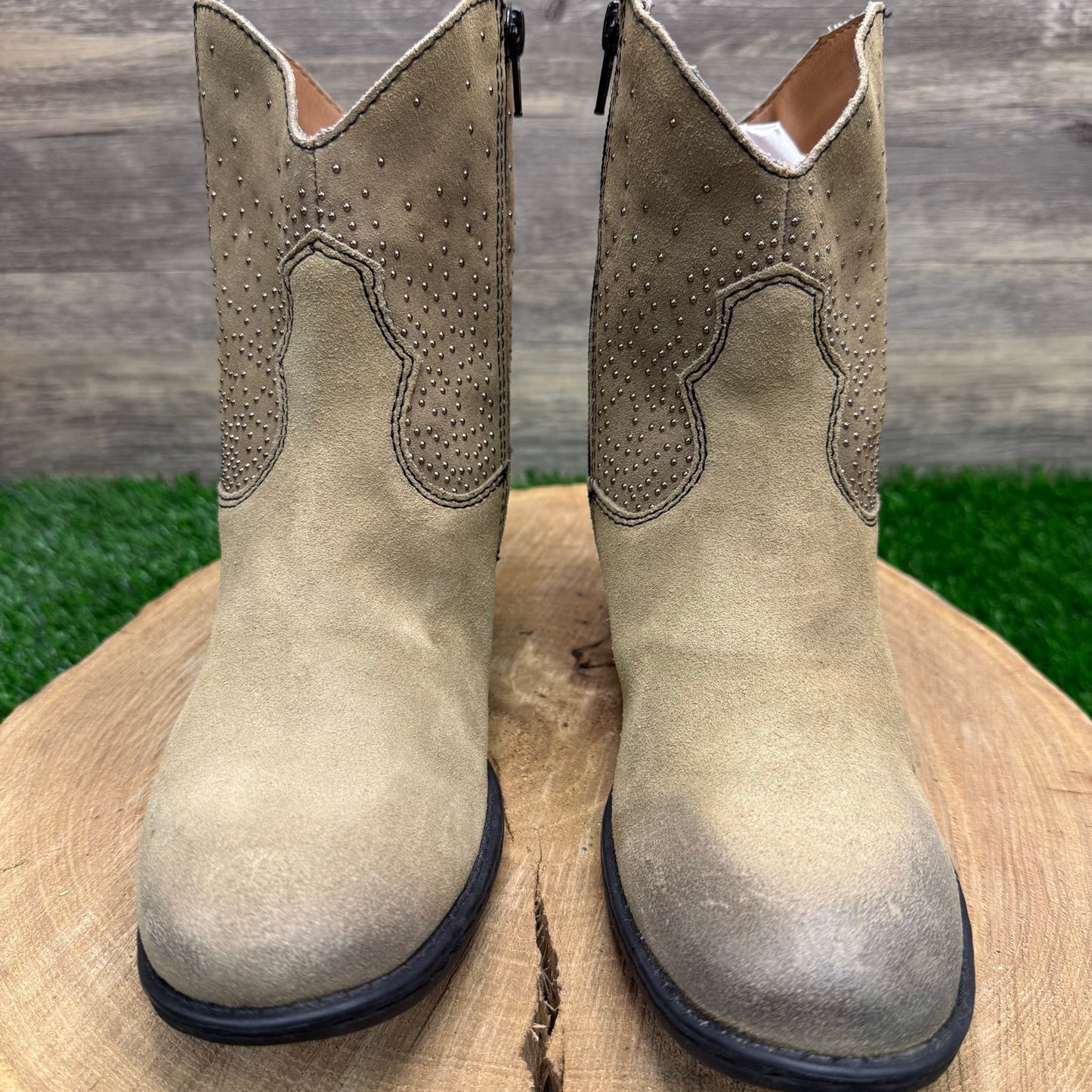 BOC Women - Size 6.5 - Sand Studded Suede Ankle Zipper Boots 42117