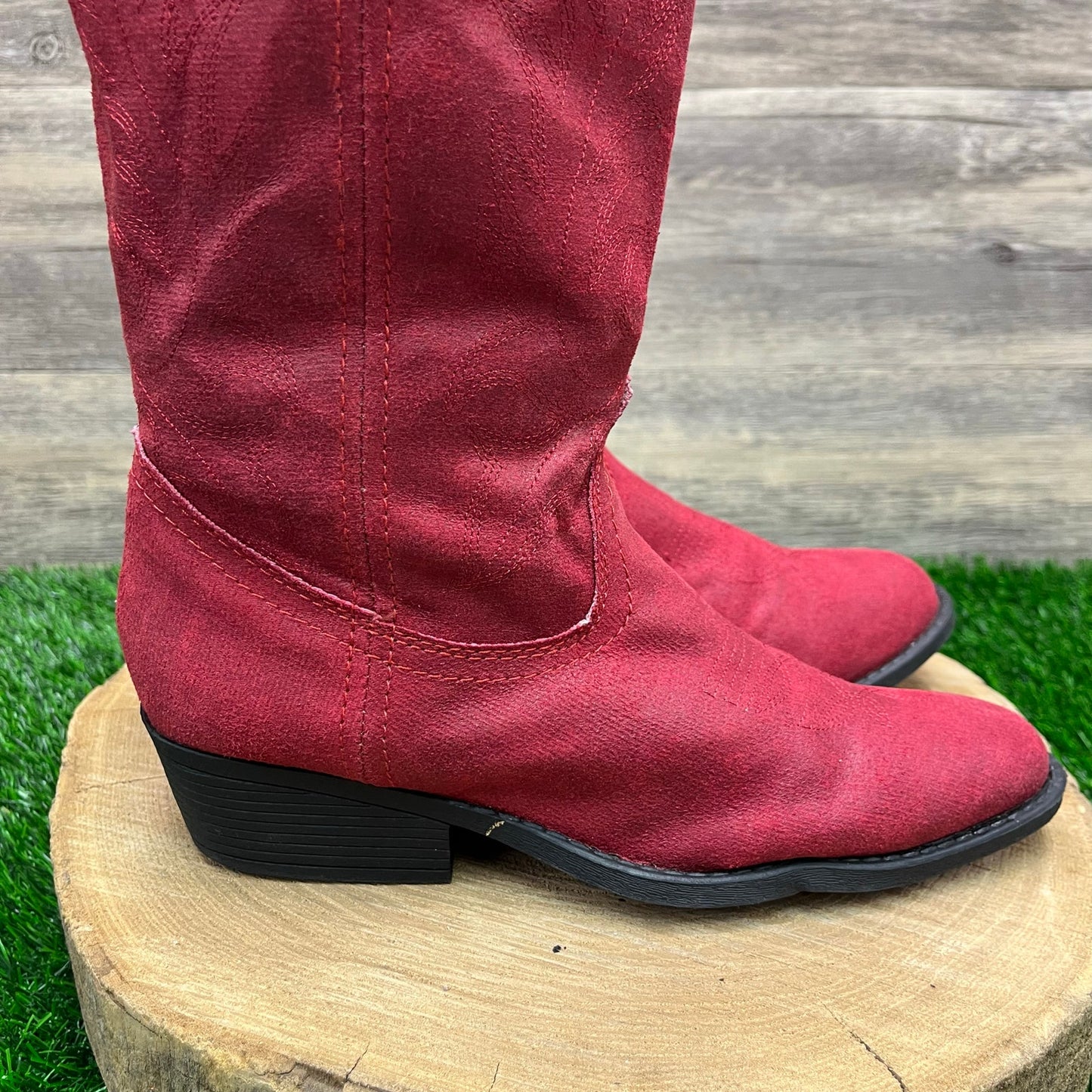 Rampage Women - Size 8M - Red Soft Faux Leather Cowboy Boots Style Walden