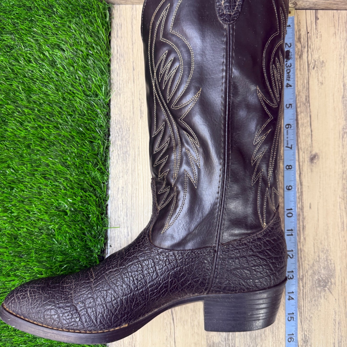 Bronco Men - Size 10.5EE - Vintage Black Faux Print/Leather Cowboy Boots 1750