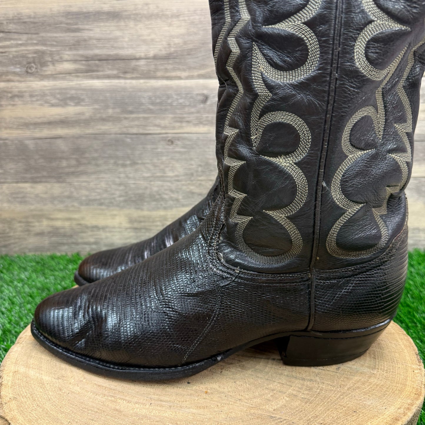 Tony Lama Men - Size 11D - Vintage Chocolate Lizard Cowboy Boots Style 8012