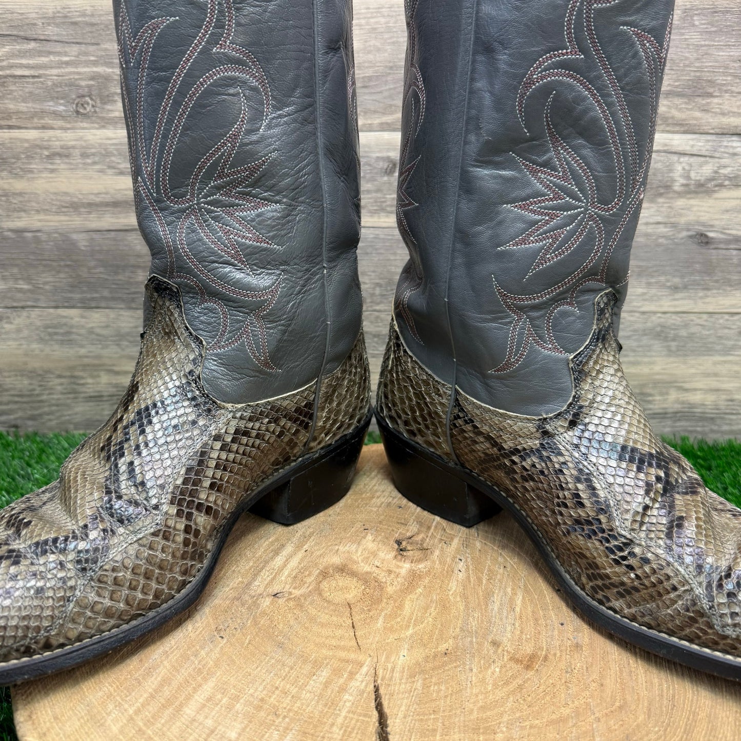 Acme Men - Size 12D - Vintage Gray Snake Cowboy Boots Style 0897