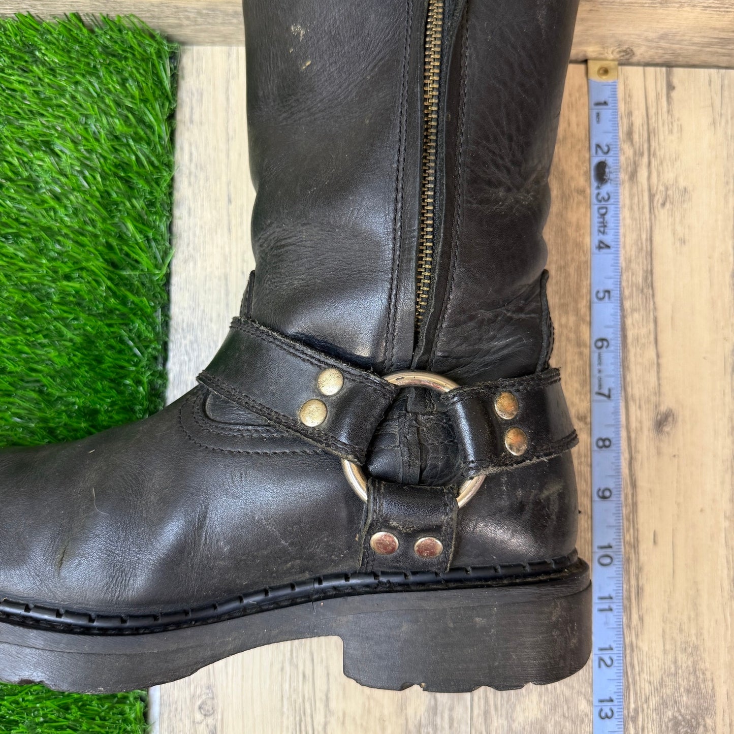 Ariat Men - Size 9EE - Black Metal Mounts Moto Square Toe Boots Style 10002679