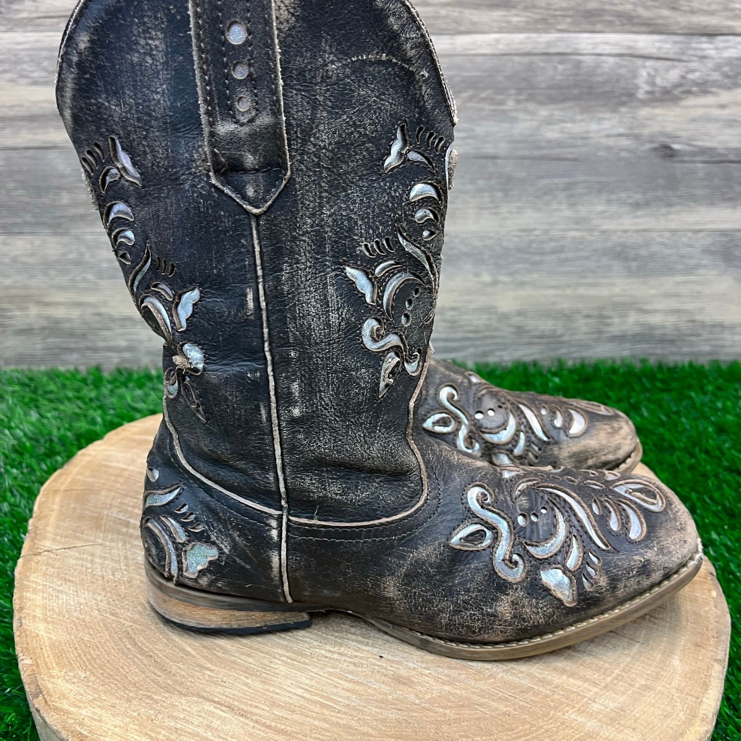 Roper Youth - Size 3 - Distressed Black Cutout Square Toe Cowboy Boots 0671