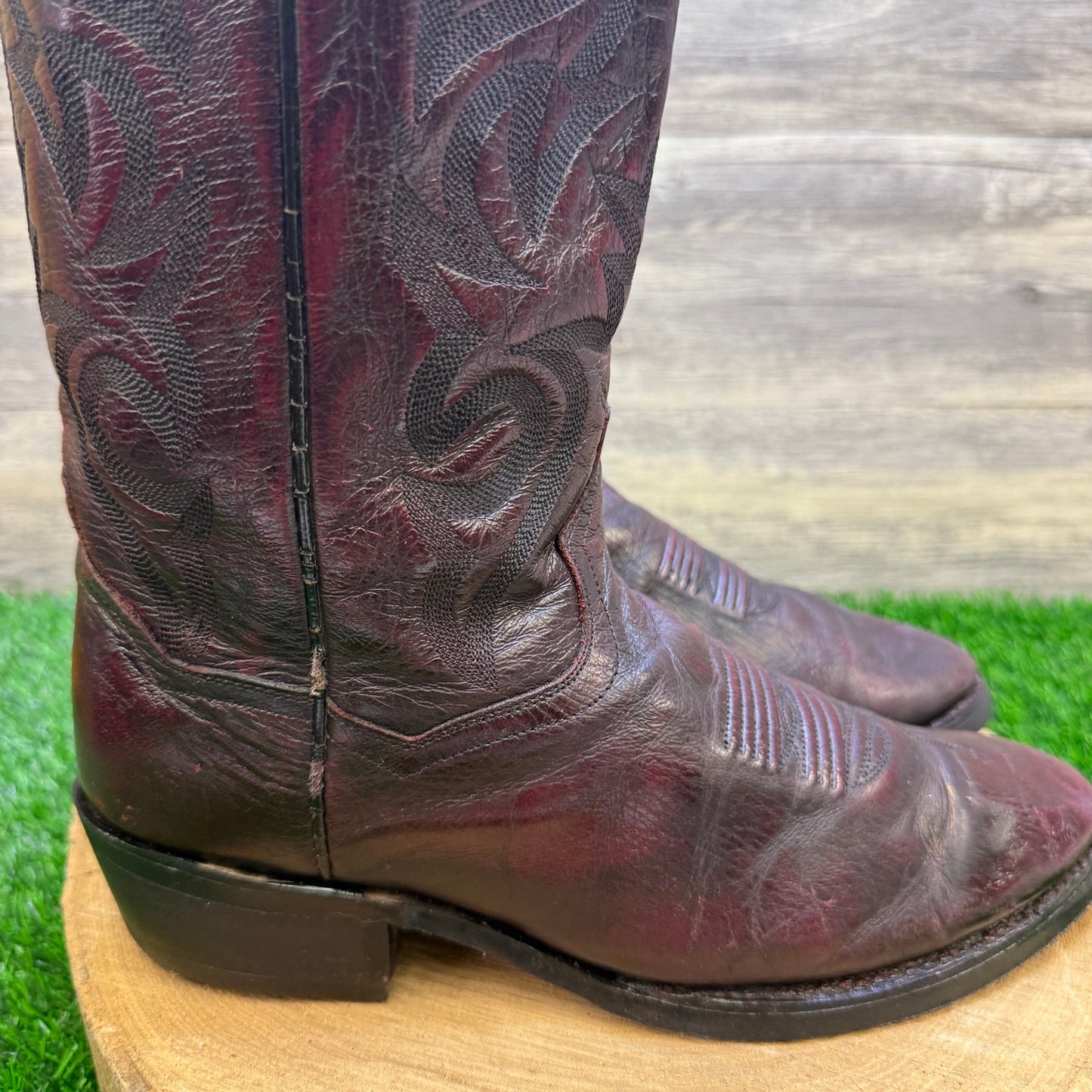 Dan Post Men - Size 9.5EW - Black Cherry Mignon Cowboy Boots Style DP2112