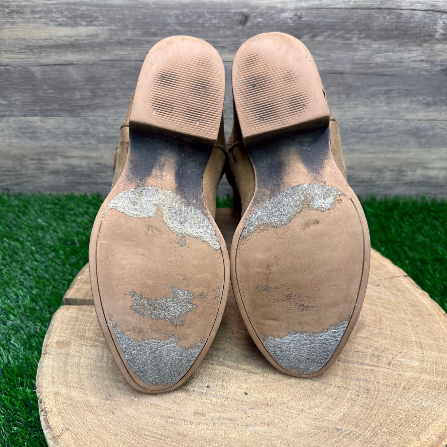 Coconuts Women - Size 8M - Tan Soft Faux Leather Cowboy Boots Legend