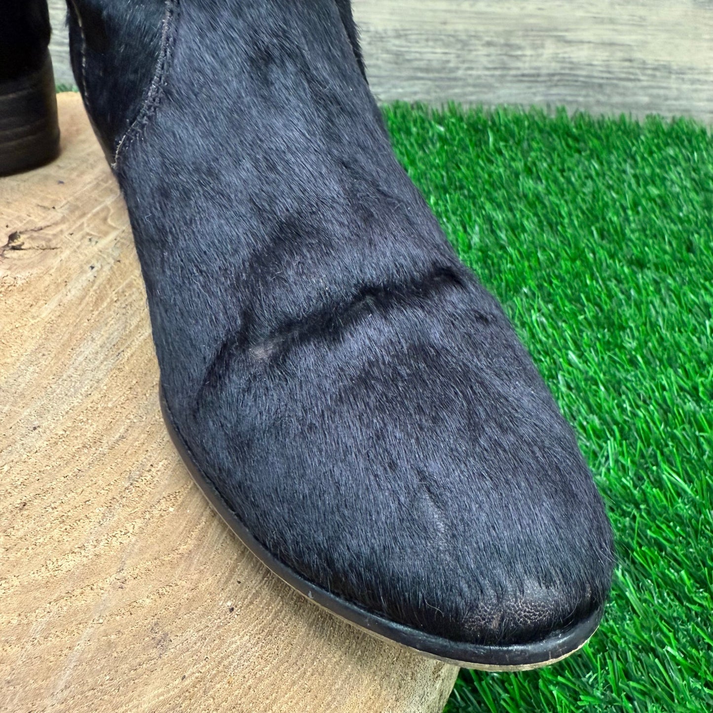 YKK Women - Size 10 - Black Cowhide Ankle Zipper Boots
