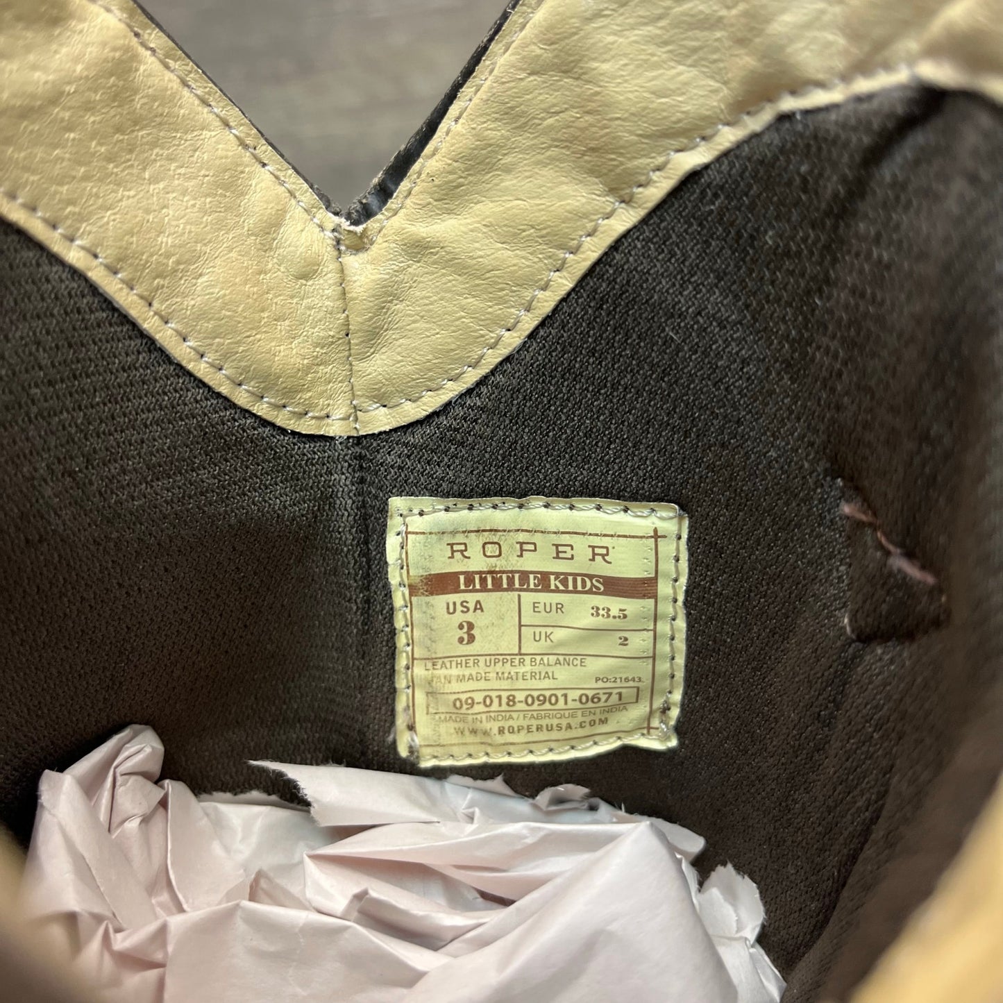 Roper Youth - Size 3 - Distressed Black Cutout Square Toe Cowboy Boots 0671