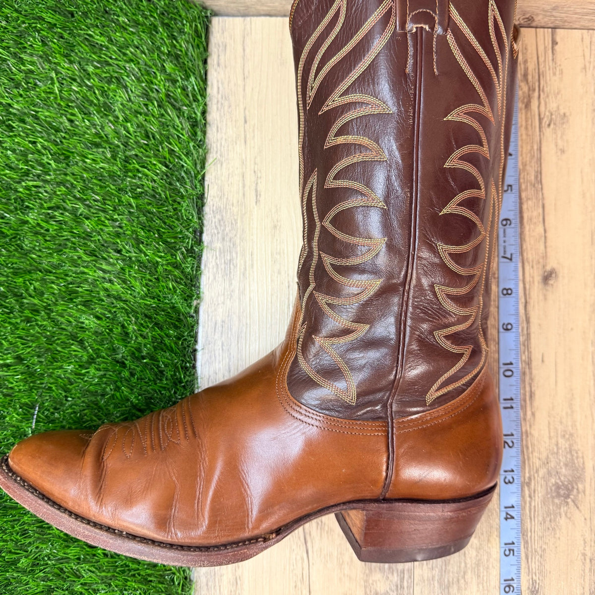 Nocona Men - Size 10.5D - Vintage Brown Two Tone Western Cowboy Boots 4782