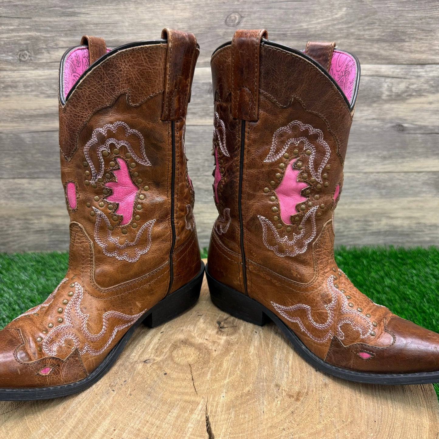 Smoky Mountain Youth - Size 2.5R - Tan/Pink Studded Cowboy Boots Style 3866C