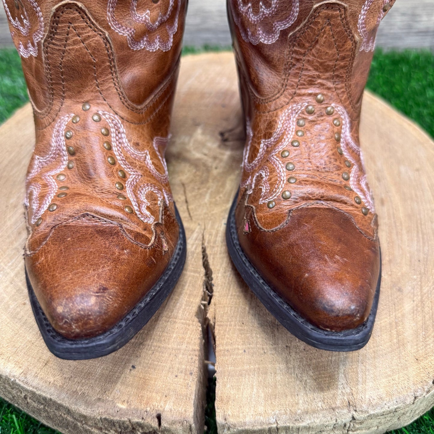 Smoky Mountain Youth - Size 2.5R - Tan/Pink Studded Cowboy Boots Style 3866C
