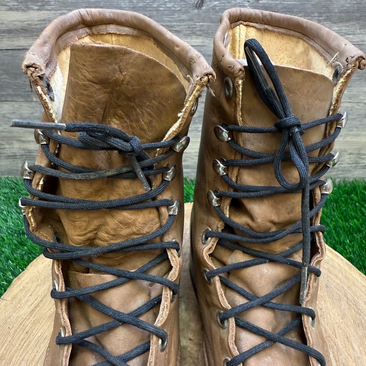 Laredo Women - Size 7.5M - Vintage Tan Lace Up Cowboy Boots Style 132