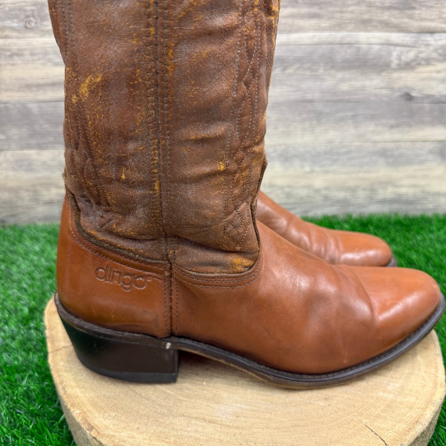 Acme Men - Size 11D - Vintage Brown Cowboy Boots Style 5945