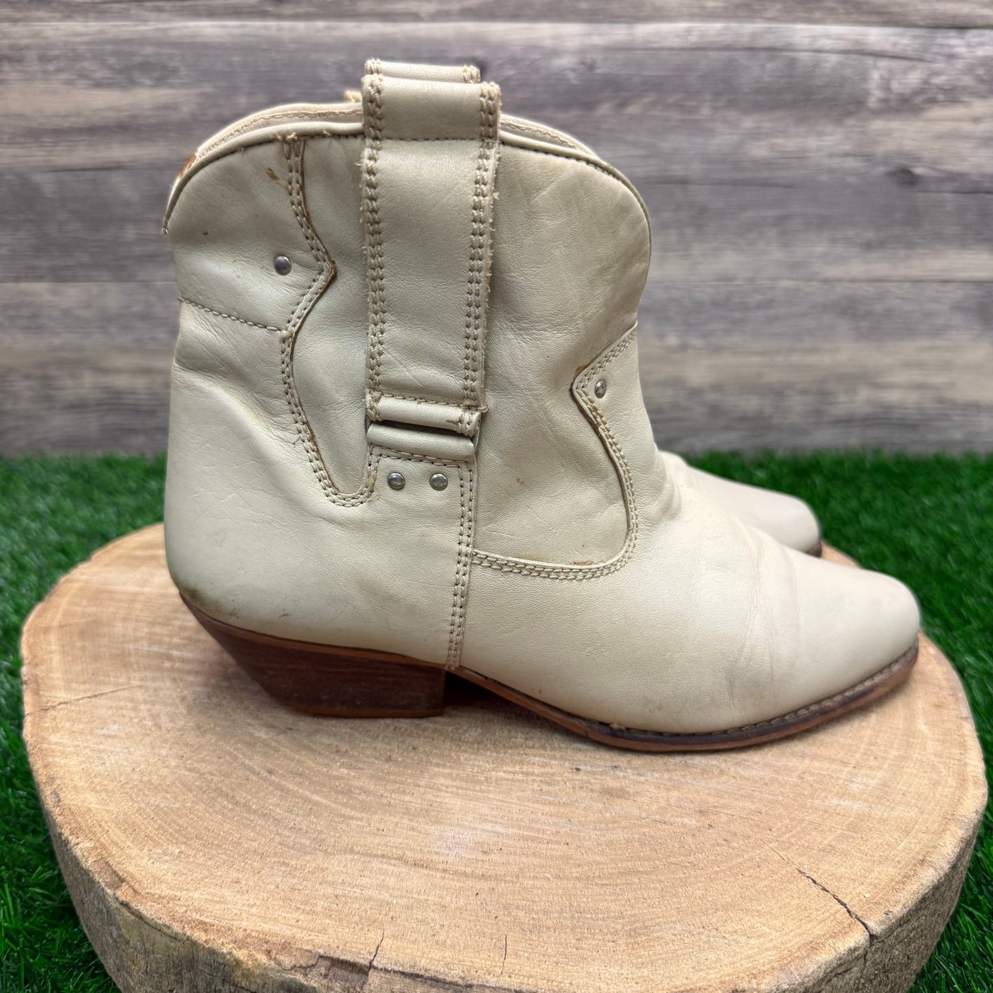 West 31st Women - Size 9 - Vintage Bone Studded Ankle Boots