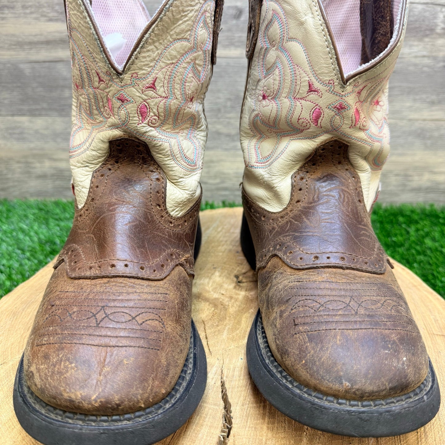 Justin Women - Size 9B - Brown / Pink Two Tone Round Toe Cowboy Boots L9924