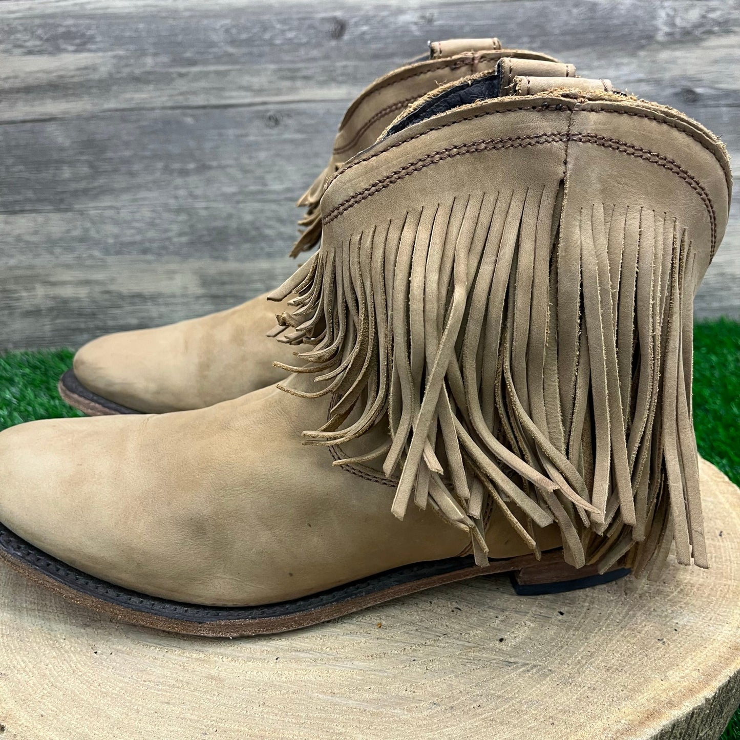 Liberty Black Women - Size 10 - Tan Fringe Ankle Cowboy Boots Style LB711312