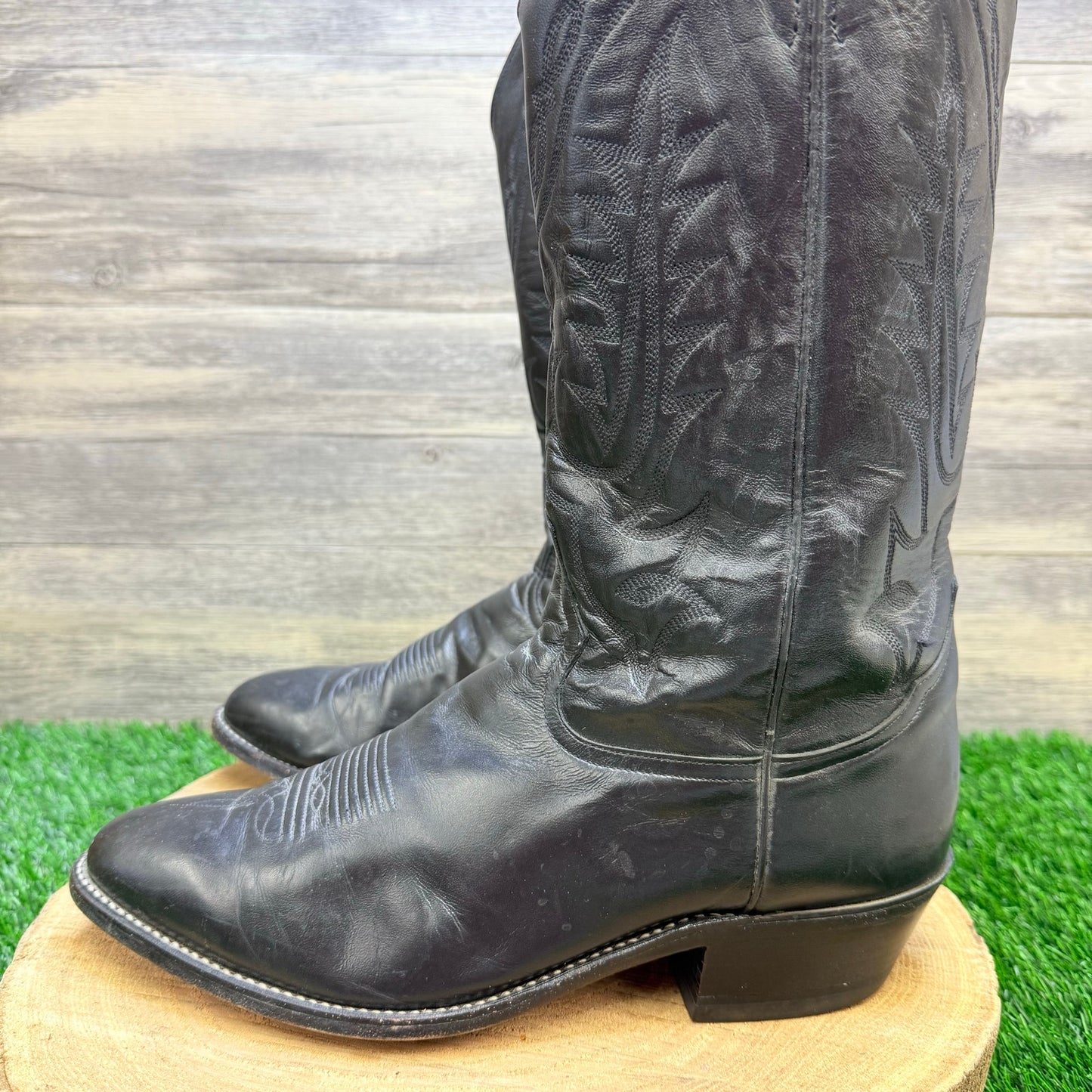 Tony Lama Men - Size 10.5D - Black Pampas Pull On Cowboy Boots VM2993