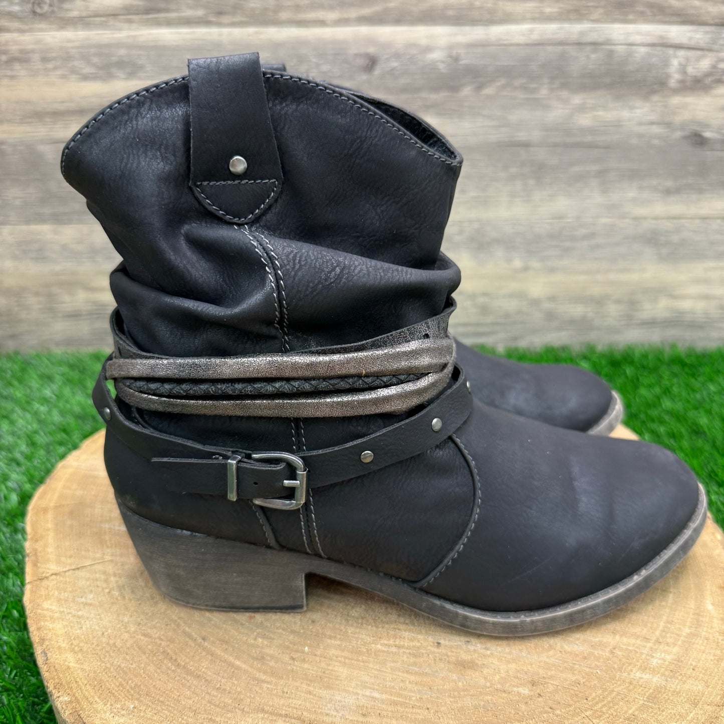 Jellypop Women - Size 9M - Black Harness Faux Leather Ankle Zipper Boots