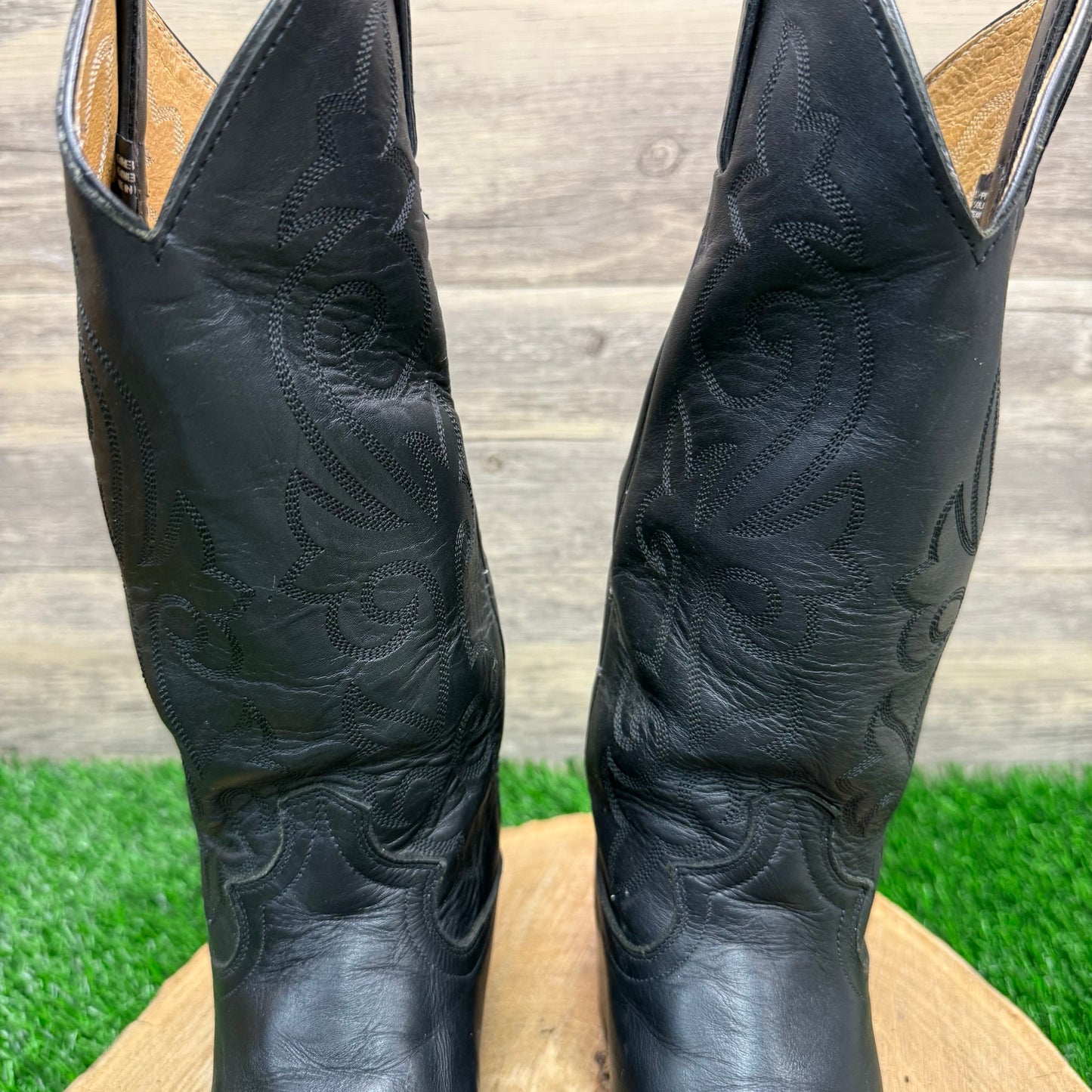 Justin Women - Size 7.5B - Black Cowboy Boots Style L4911