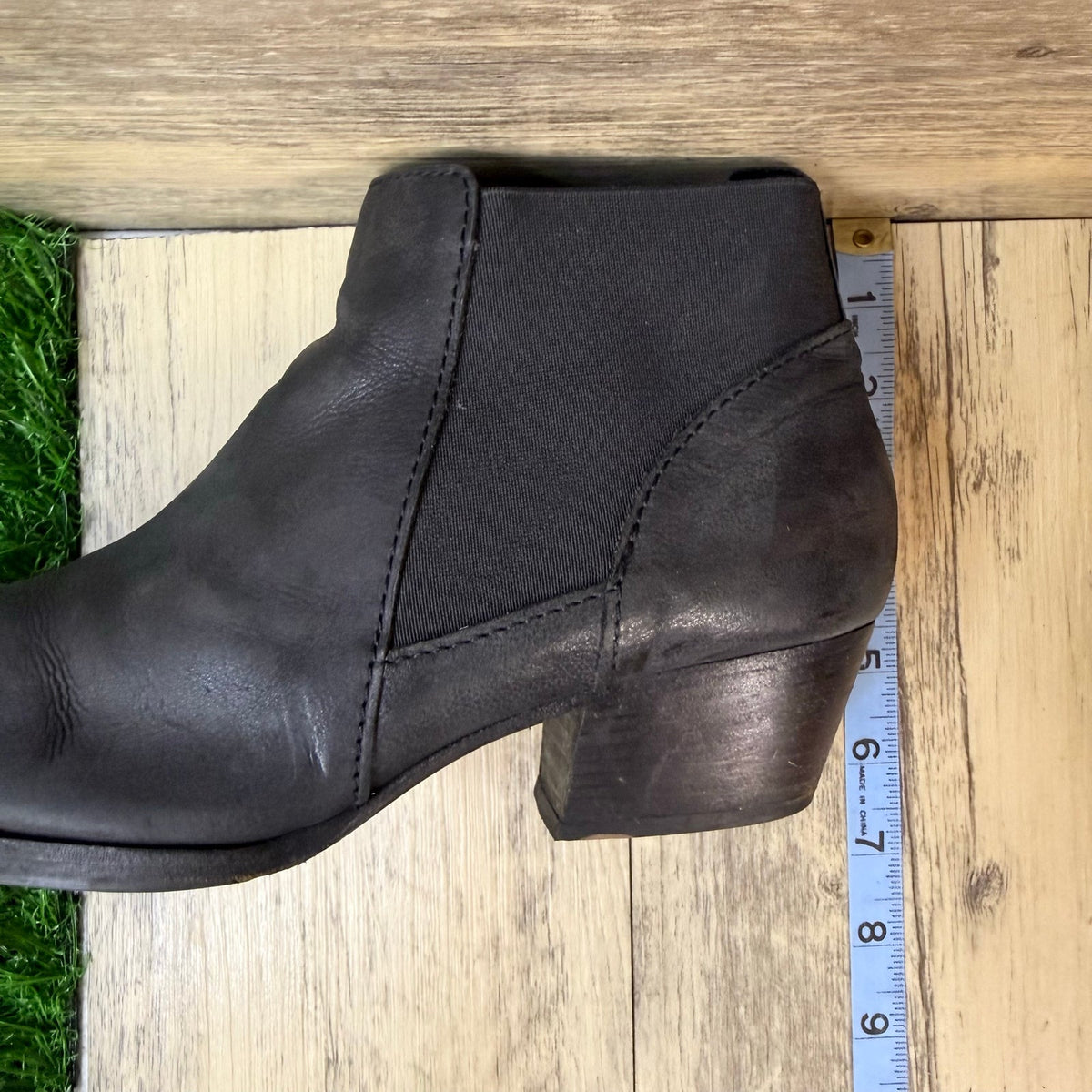 Vero Cuoio Women - Size 10 - Black Ankle Boots Aquatalia
