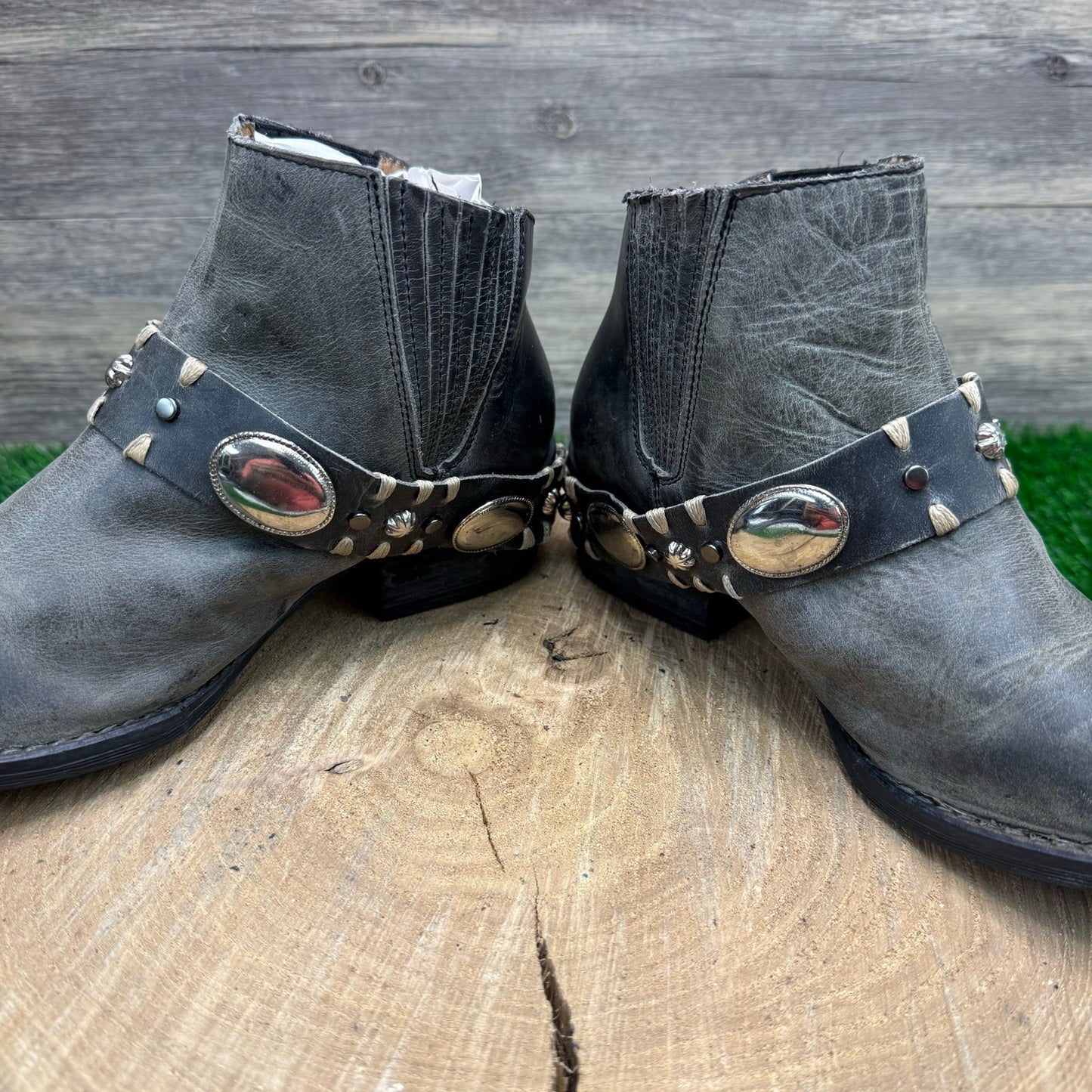 Circle G Women - Size 7 - Charcoal Black Harness Ankle Boots 05064