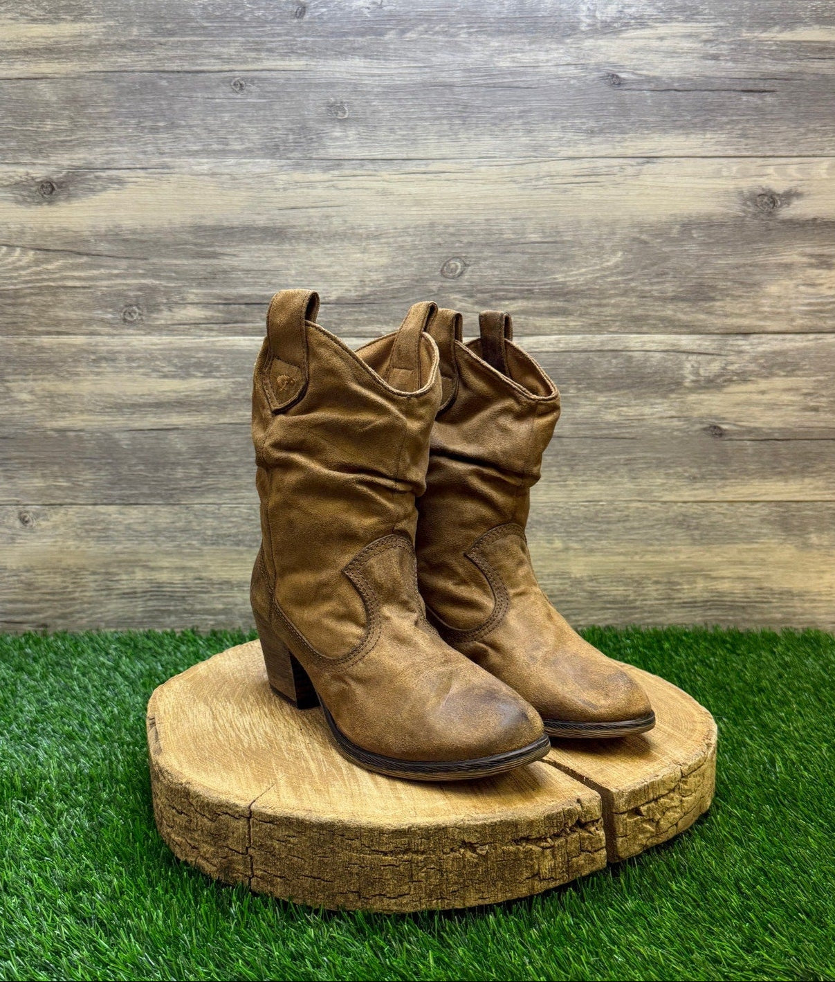 Rocket Dog Women - Size 7 - Brown Soft Faux Leather Boots Style C193