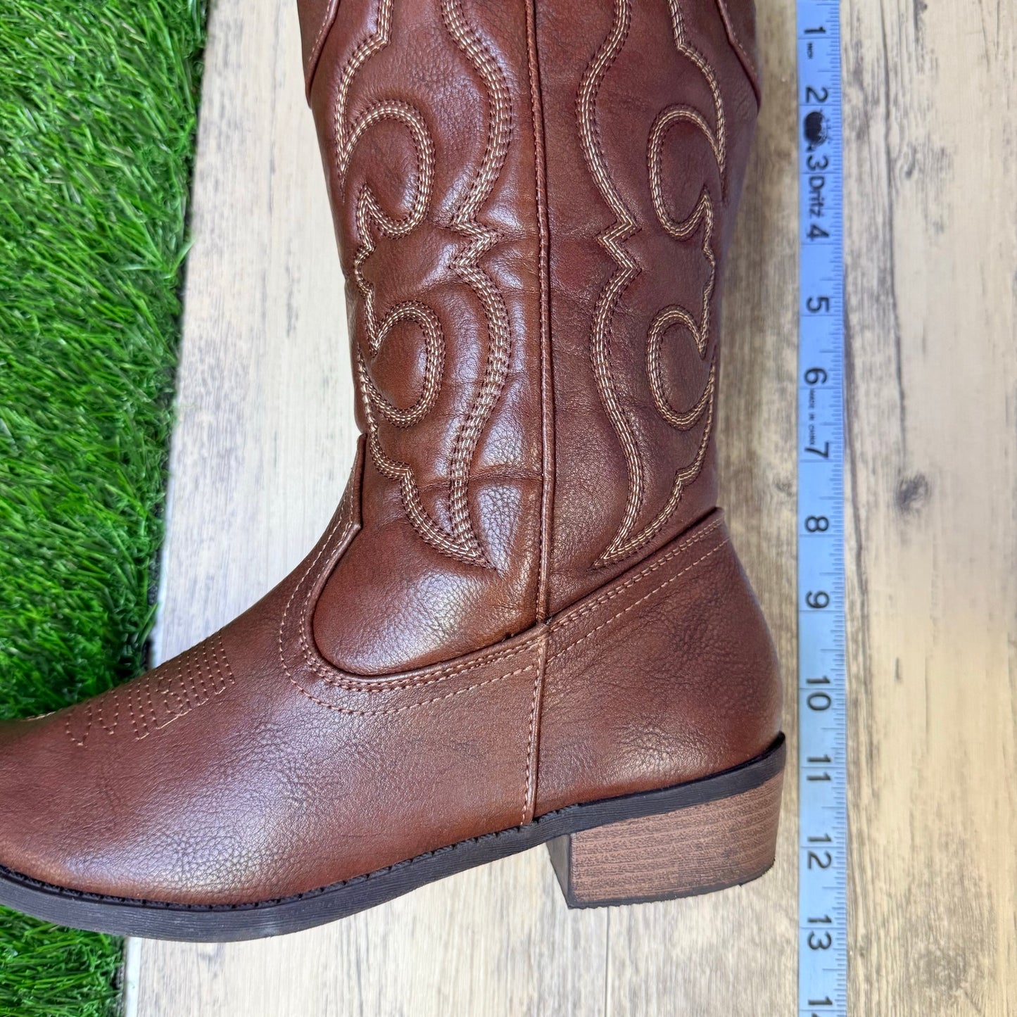 Cat & Jack Youth - Size 5 - Brown Zipper Cowboy Boots