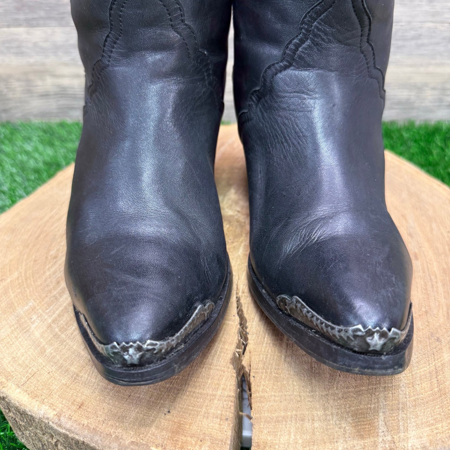 Durango Women - Size 8M - Vintage Black Soft Leather Cowboy Boots Style RD1800