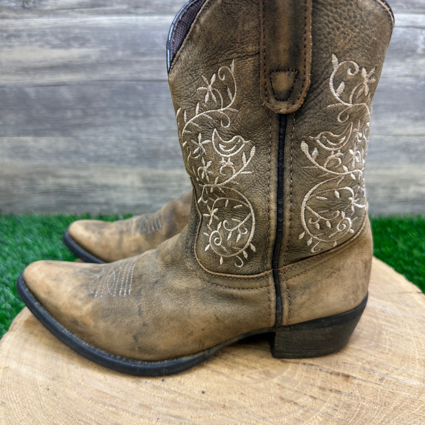 Dan Post Youth - Size 4D - Brown Soft Leather Cowboy Boots Style DPC3213
