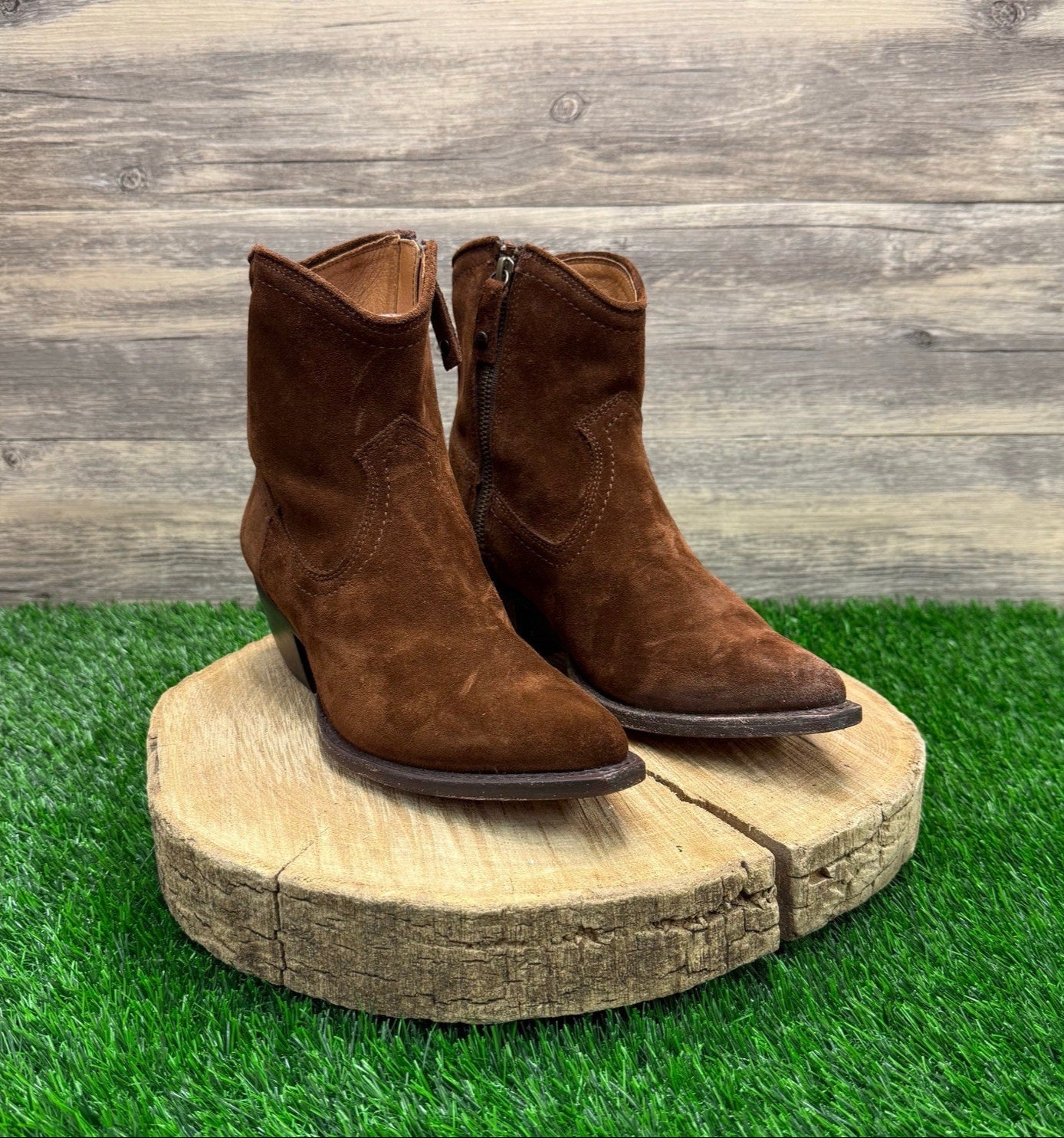 Frye Women - Size 8B - Brown Suede Ankle Zipper Boots 3478018