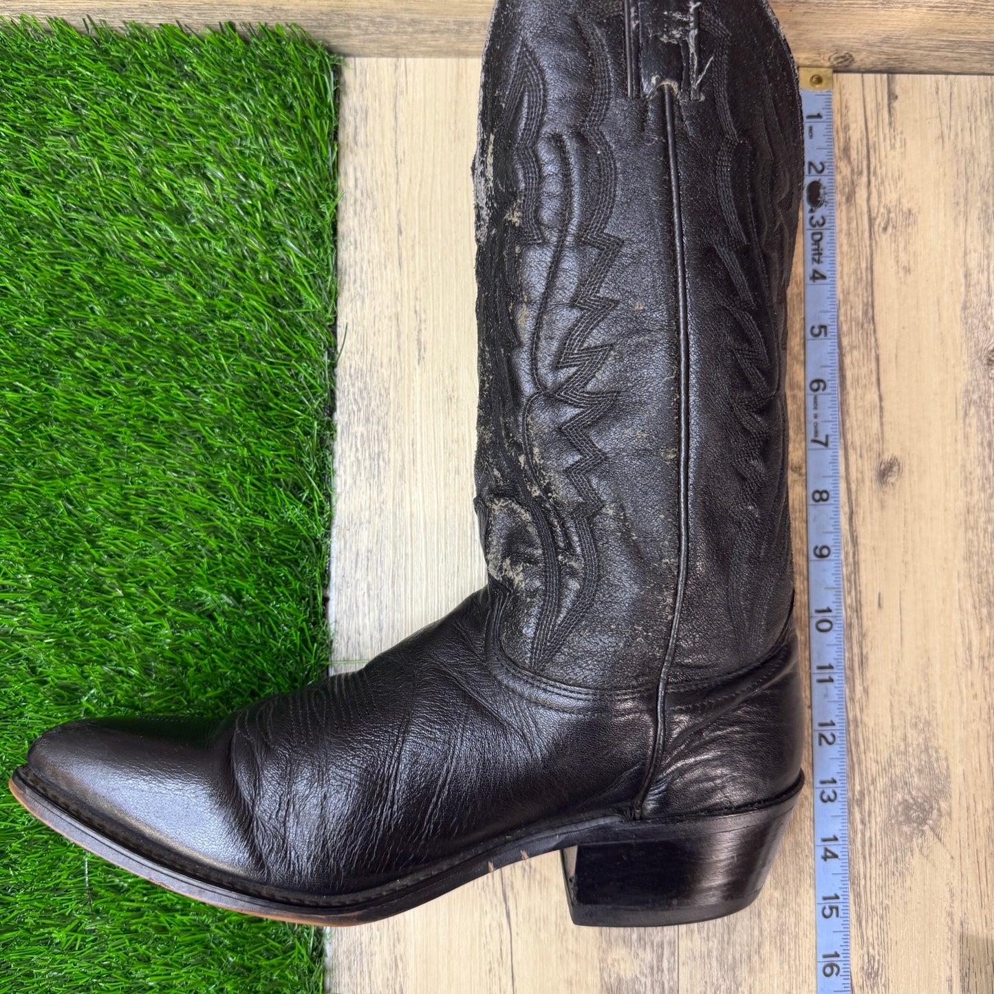Unknown Men - Size 9.5D - Vintage Black Western Cowboy Boots Style 3008