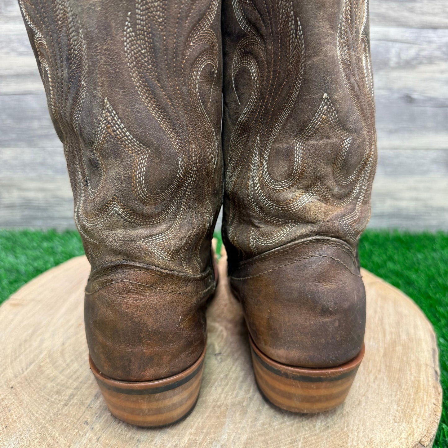 Laredo Women - Size 8M - Brown Cowboy Boots Style 51074