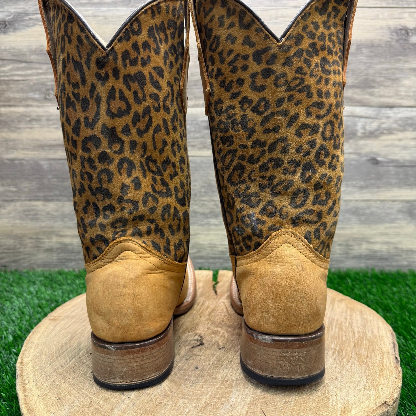 Circle G Youth - Size 2.5 - Tan Leopard Print Square Toe Cowboy Boots J7104
