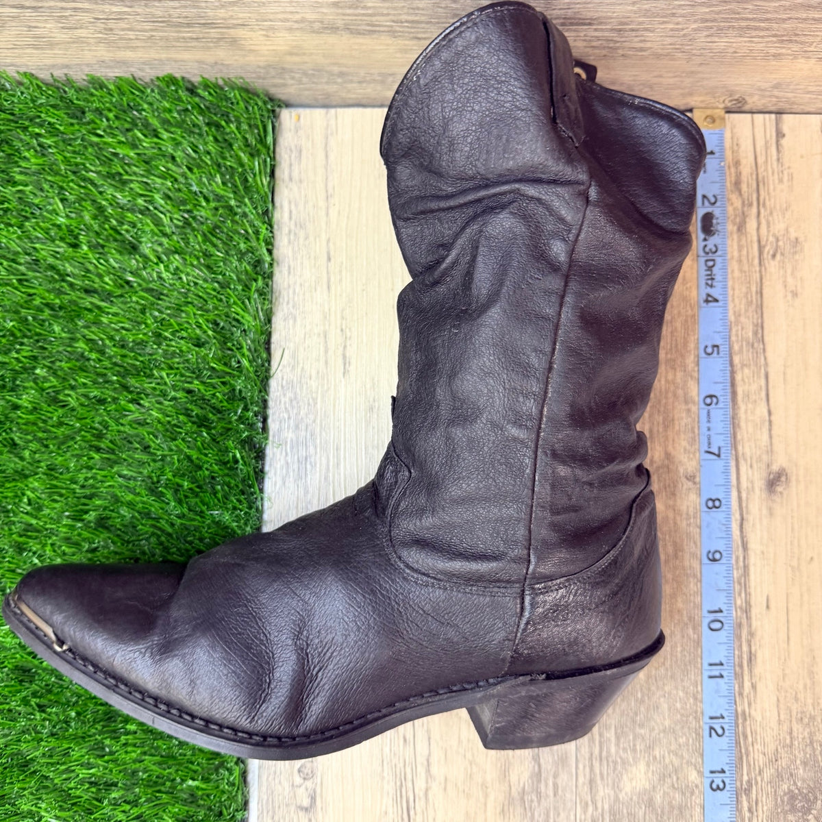 Dingo Women - Size 10M - Vintage Black Slouch Toe Plate Cowboy Boots 3613