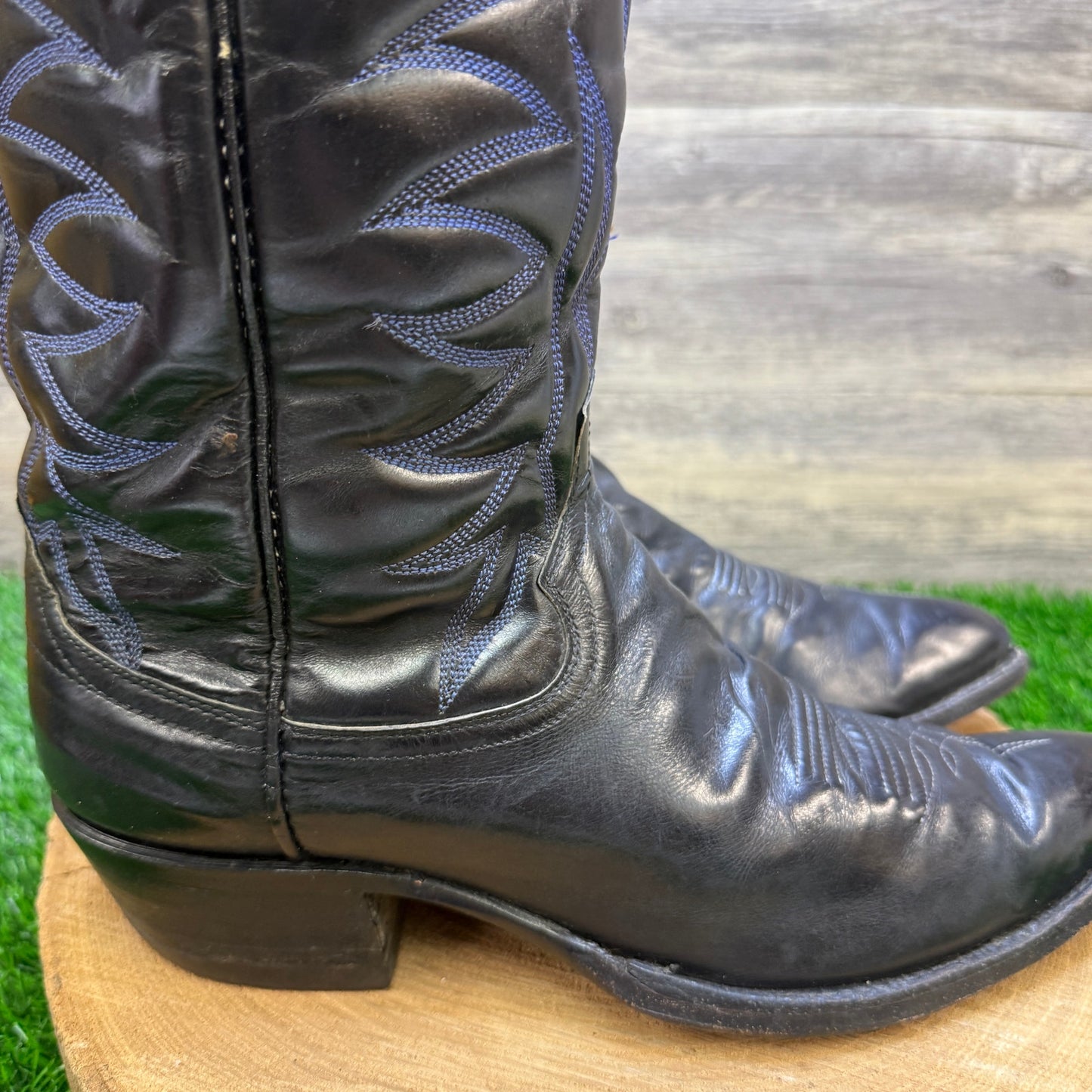 Unknown Men - Size 11.5B - Vintage Black/Blue Stitched Cowboy Boots Style J235
