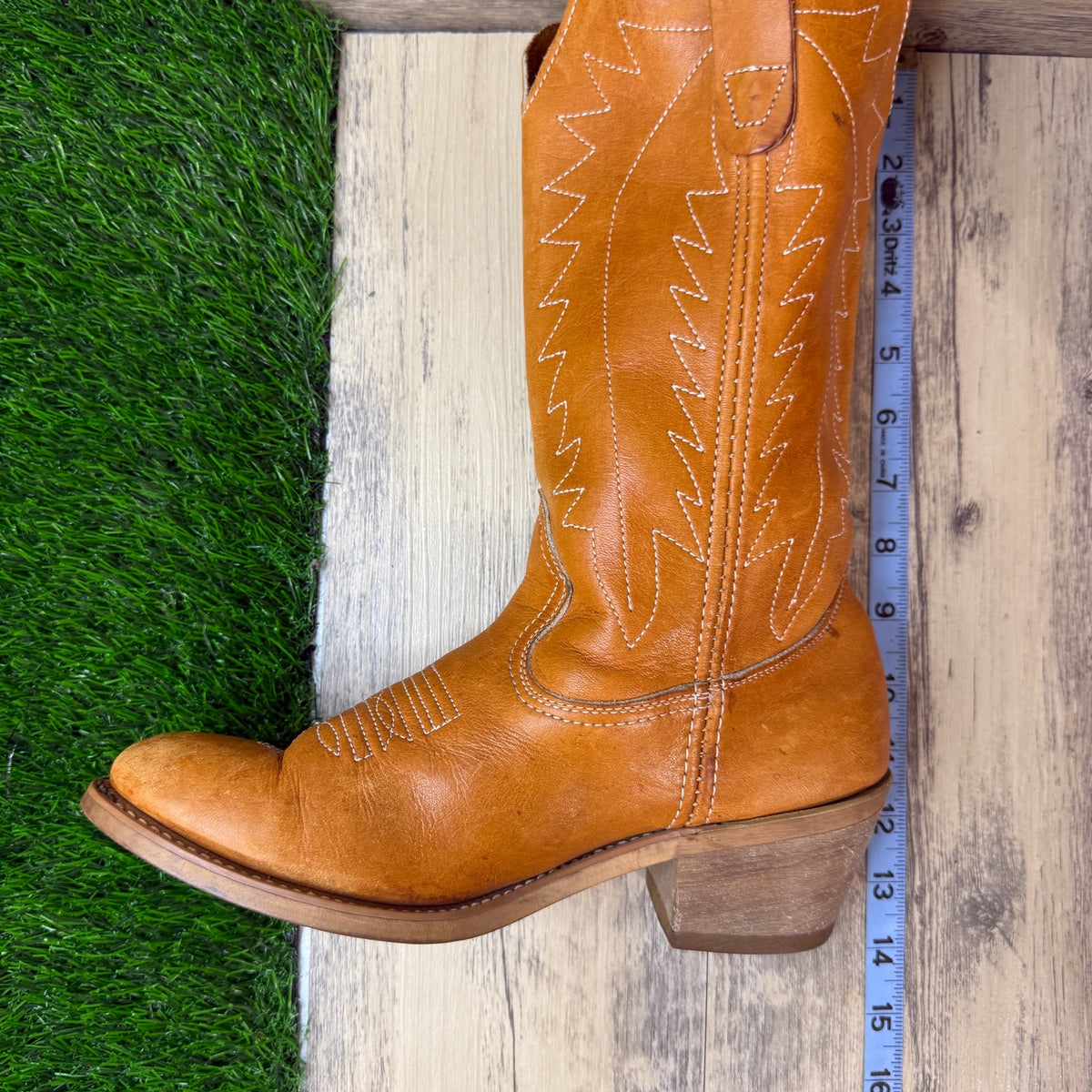Landis Men - Size 7D - Vintage Carmel Leather Western Cowboy Boots Style 94046