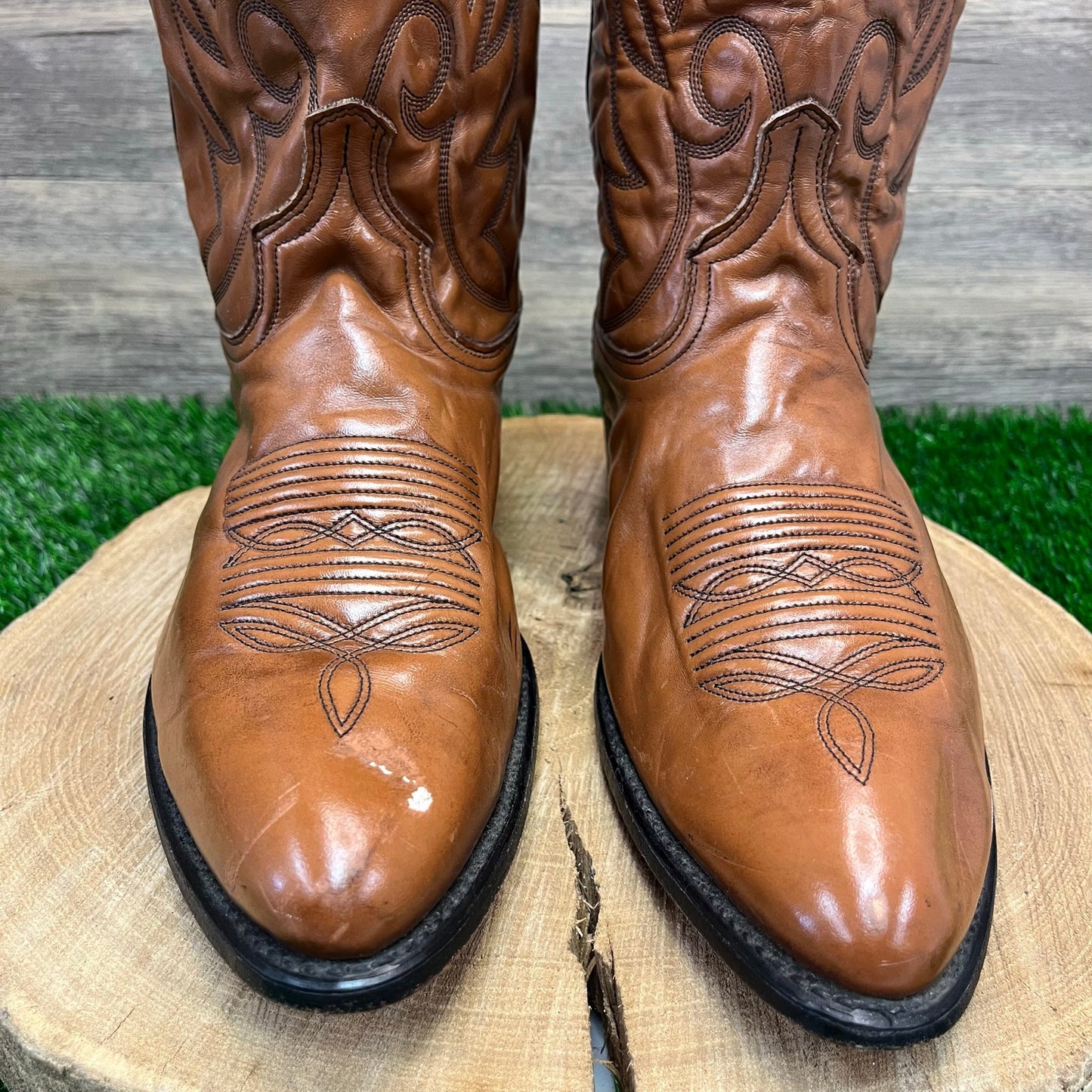 Acme Men - Size 10.5D - Vintage Cognac Faux Leather Cowboy Boots Style 604