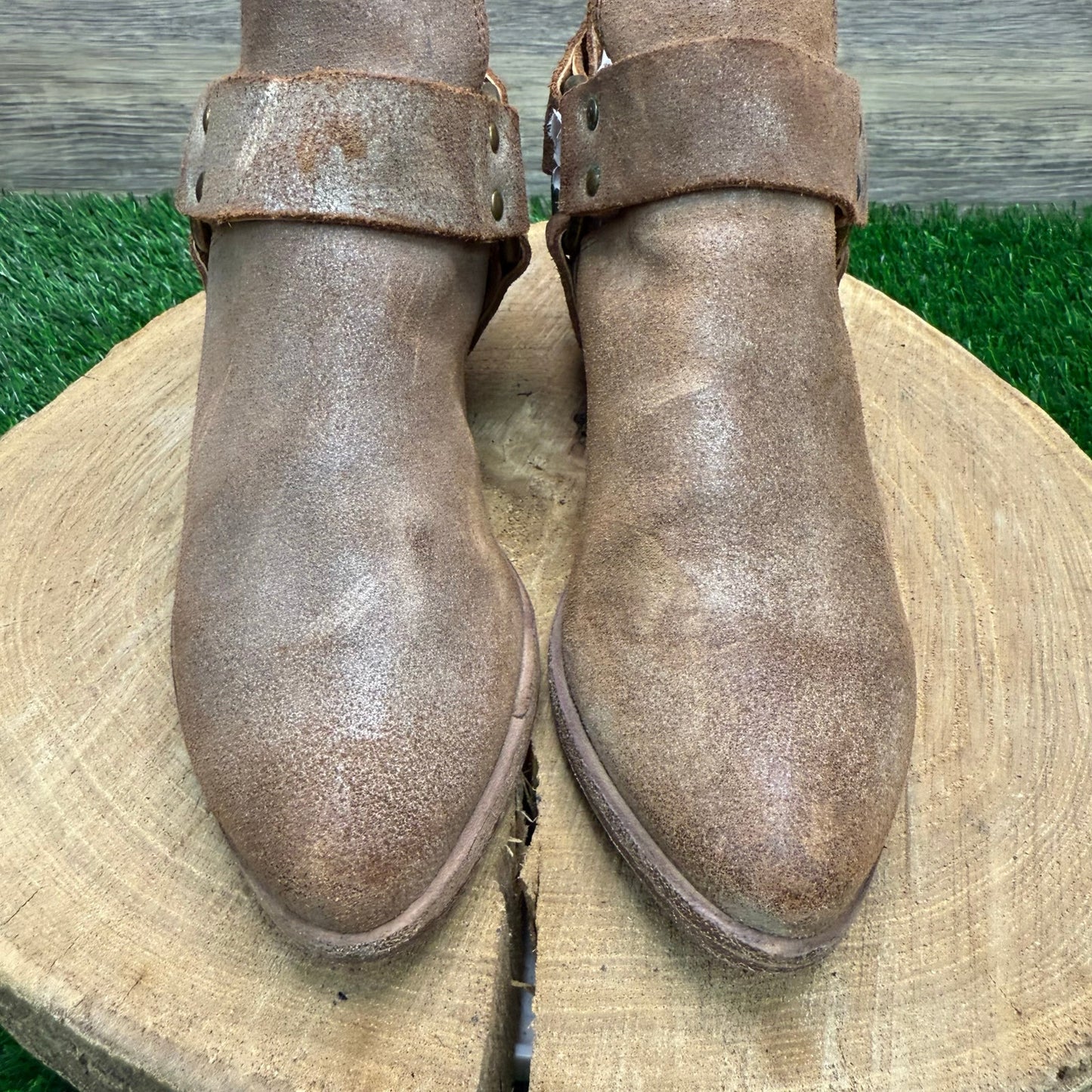 Frye Women - Size 6.5M - Tan Suede Ankle Boots Style 3470395