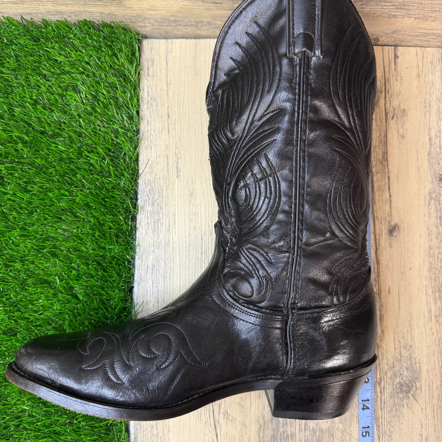 Laredo Men - Size 9.5 EE - Vintage Black Western Cowboy Boots Style 2630