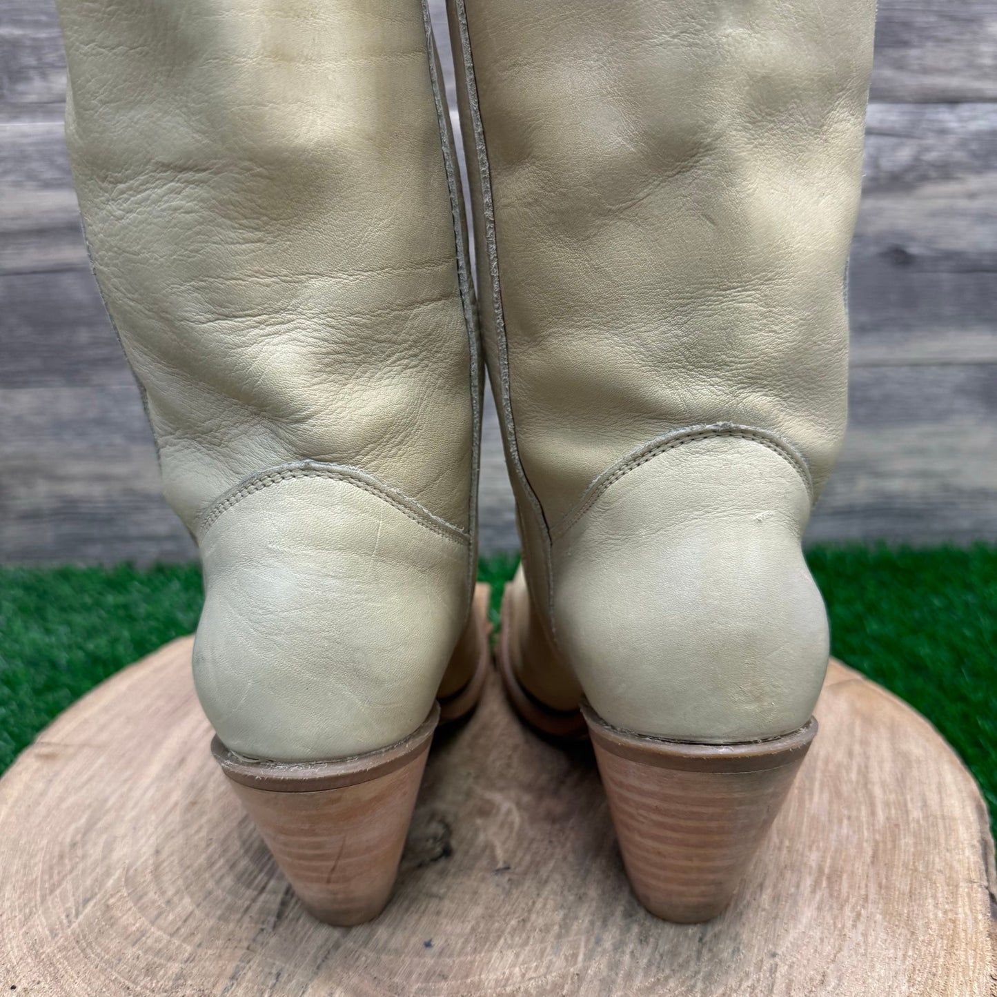 Capezio Women - Size 7.5M - Vintage Cream High Heeled Cowboy Boots Style L709
