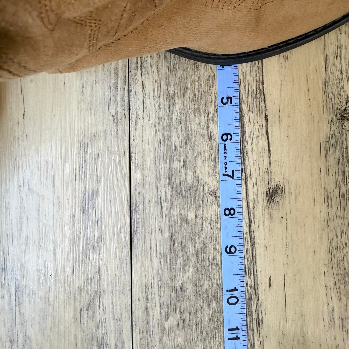 Rampage Women - Size 8.5M - Beige Faux Leather Cowboy Boots Walden 300301