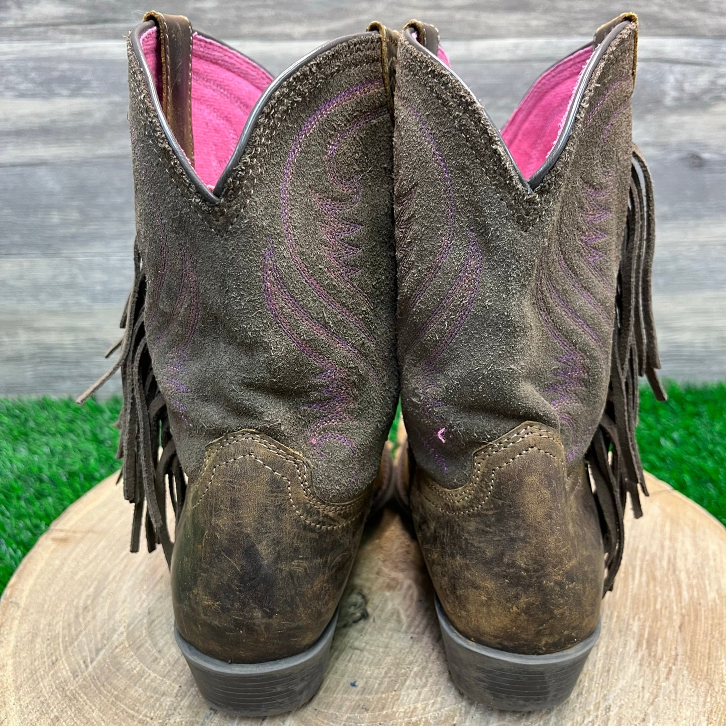 Ariat Youth - Size 1 - Brown Fringe Snip Toe Cowboy Boots Style 10011908
