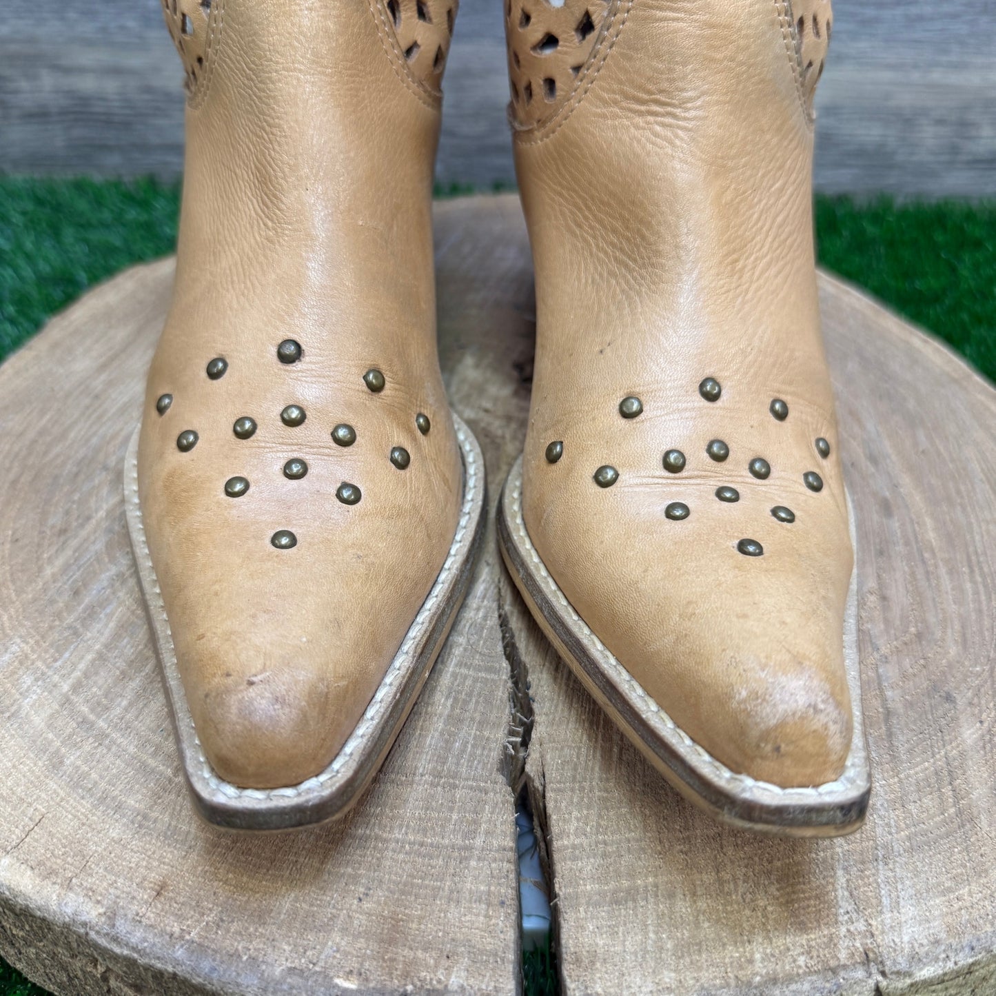 Penny Loves Kenny Women - Size 7M - Sand Waffle Studded Boots Style Holy Cow