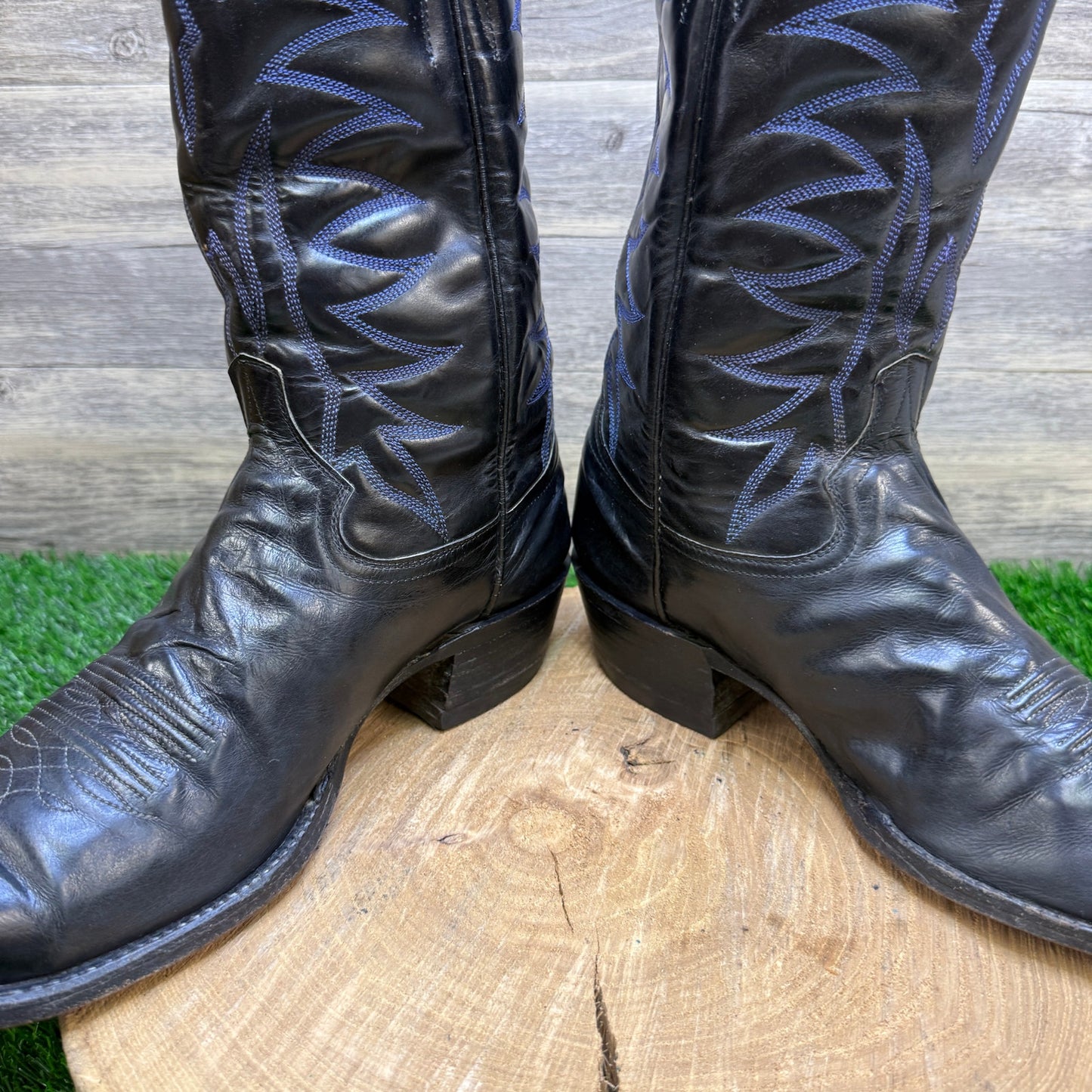 Unknown Men - Size 11.5B - Vintage Black/Blue Stitched Cowboy Boots Style J235